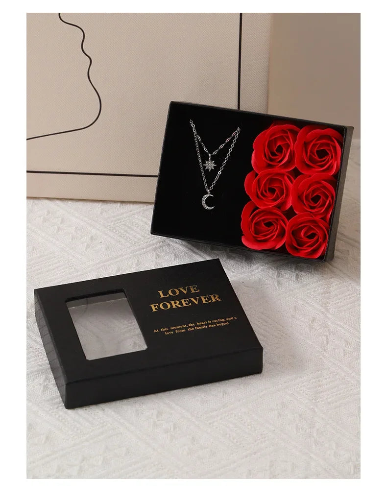 Valentine's Day Jewelry Gift Packaging Box 6 Rose Pendants Ring Bra...