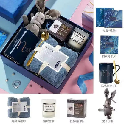 Wedding Bridesmaid Gift Box Set Practical Birthday Fem Omsmen and B...
