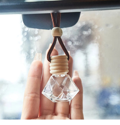 Fragrant woody car air freshener - a long-lasting fragrance suitable for car interiors, suitable for home and car use