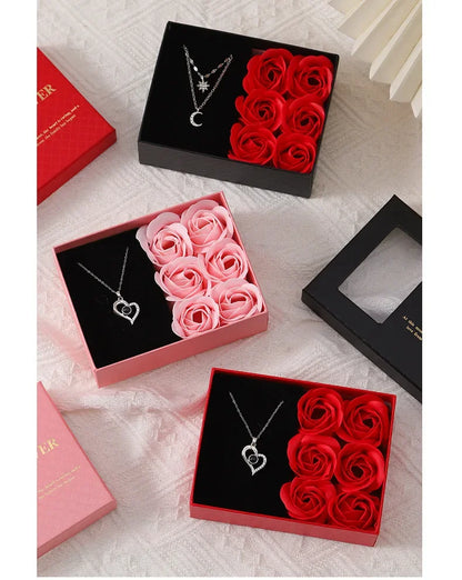 Valentine's Day Jewelry Gift Packaging Box 6 Rose Pendants Ring Bra...