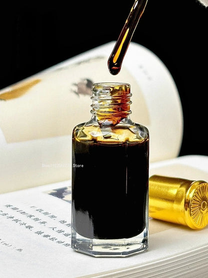 Natural Hainan Black Qinan Agarwood Essential Oil Supercritical Pure No Dilution No Addition Indoor Soothe The Mind Aid Sleep