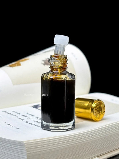 Natural Hainan Black Qinan Agarwood Essential Oil Supercritical Pure No Dilution No Addition Indoor Soothe The Mind Aid Sleep