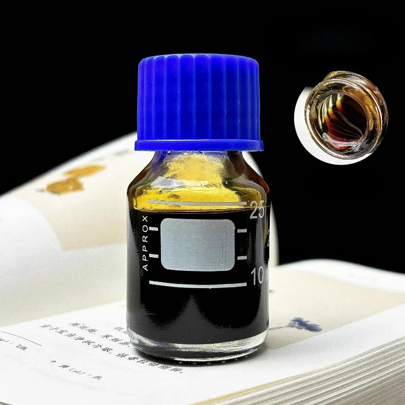 Natural Hainan Black Qinan Agarwood Essential Oil Supercritical Pure No Dilution No Addition Indoor Soothe The Mind Aid Sleep