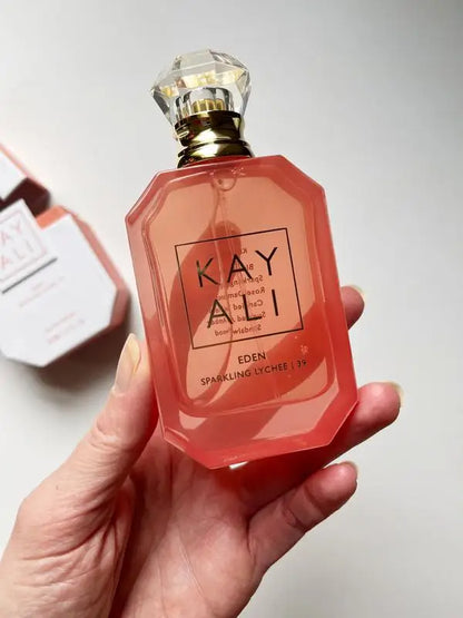 Floral & Fruity Eau de Parfum – Women’s Collection (100 ml)